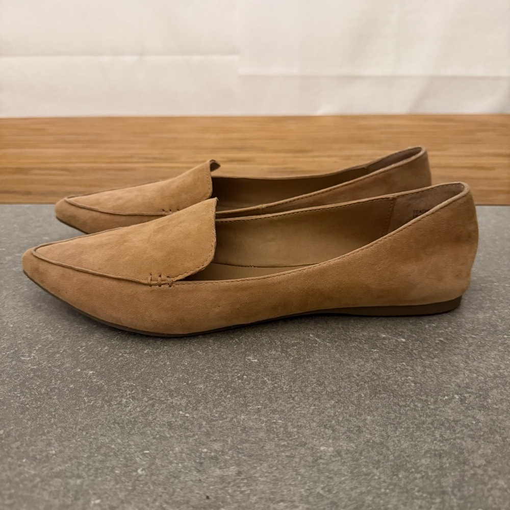 Steve Madden Feather Tan Suede Pointed Toe Loafers Size 9.5M NWOT - Picture 4 of 10